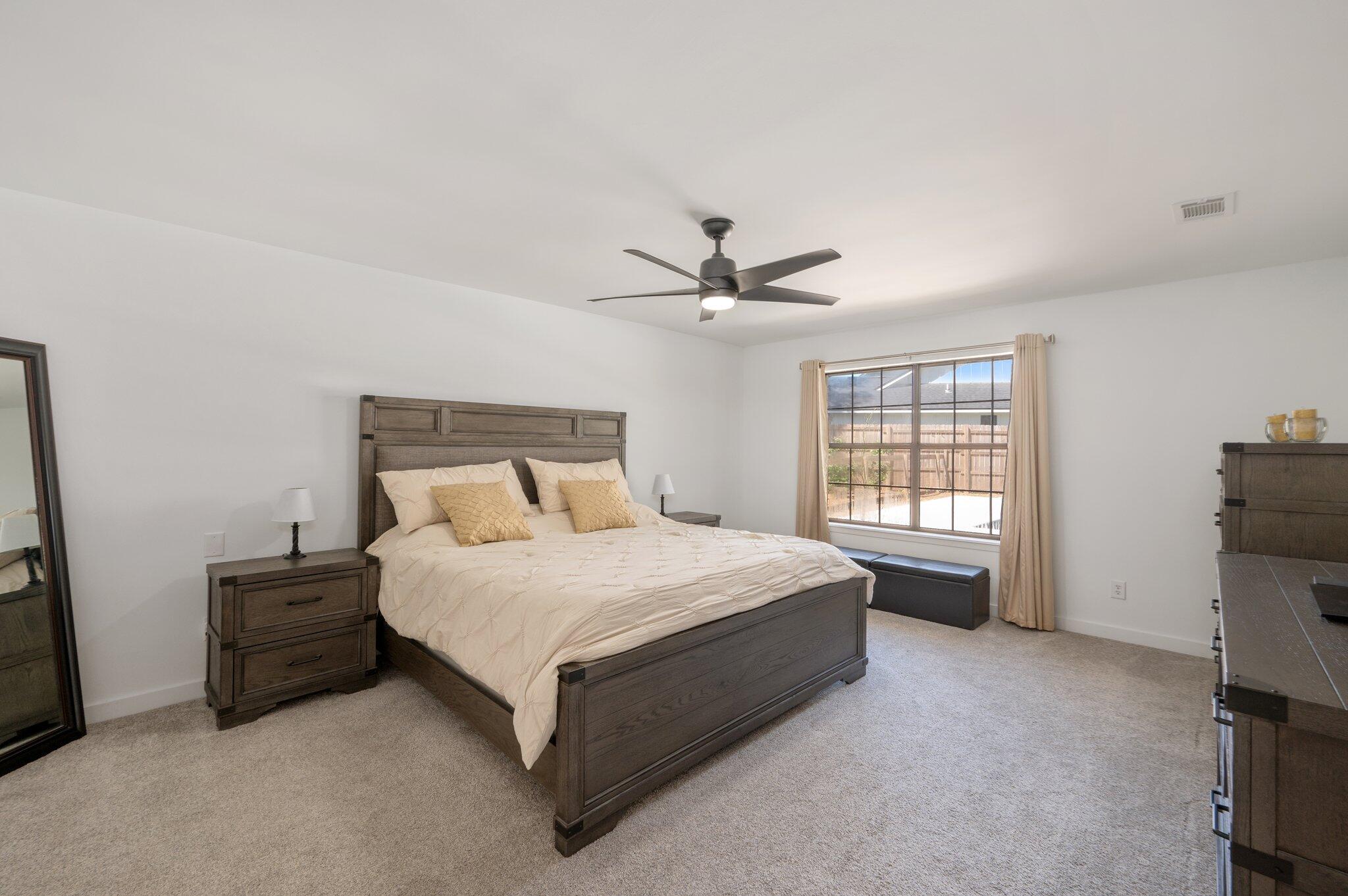 HOLLY HILLS - Residential