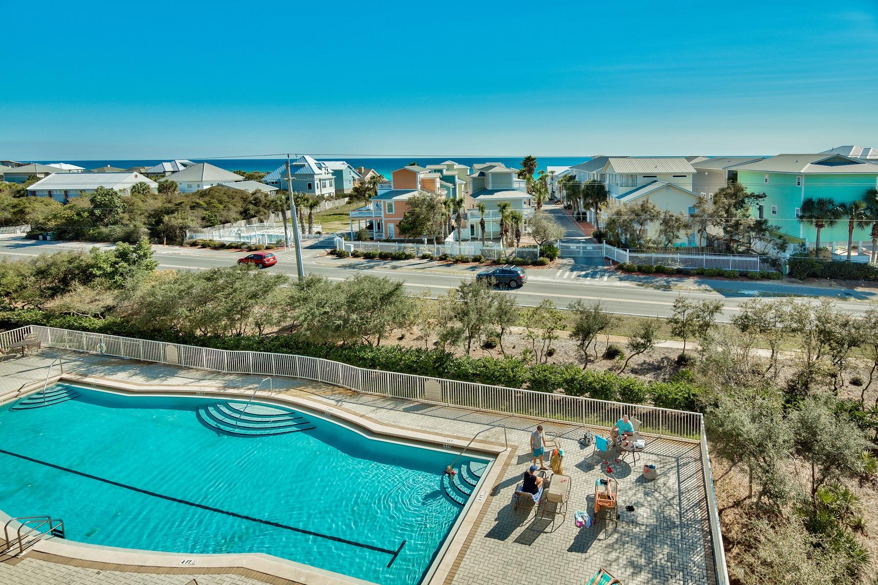 VILLAS AT SEAGROVE BEACH - Residential