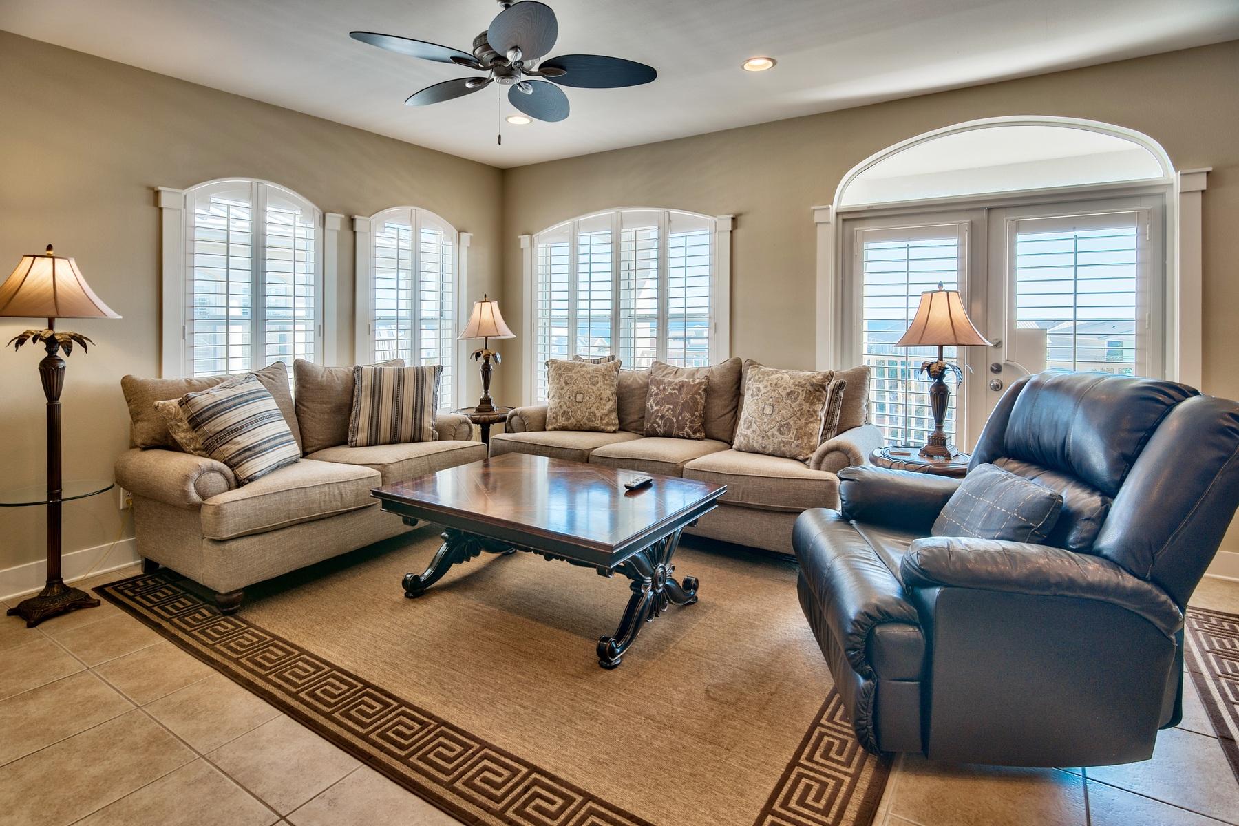 VILLAS AT SEAGROVE BEACH - Residential