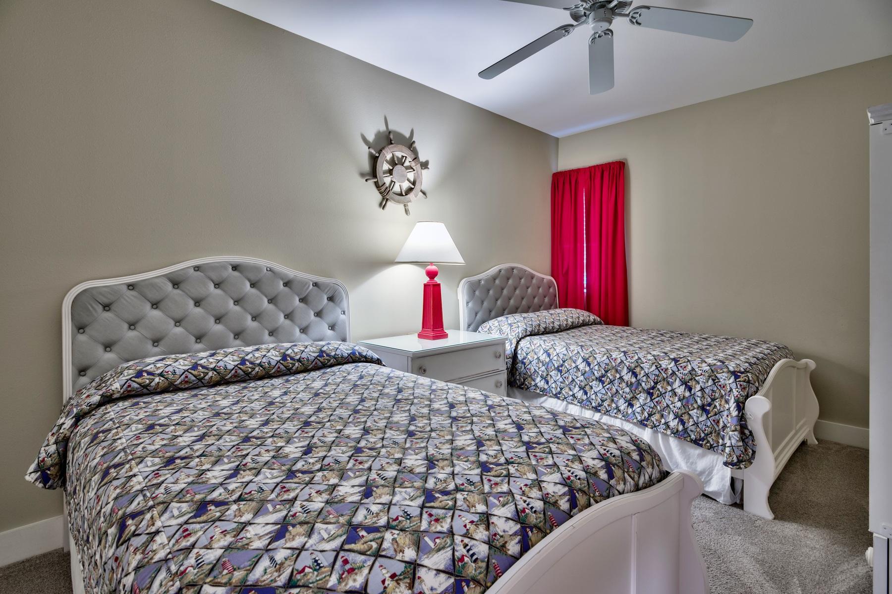 VILLAS AT SEAGROVE BEACH - Residential