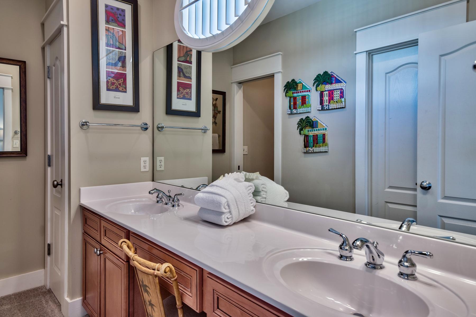 VILLAS AT SEAGROVE BEACH - Residential