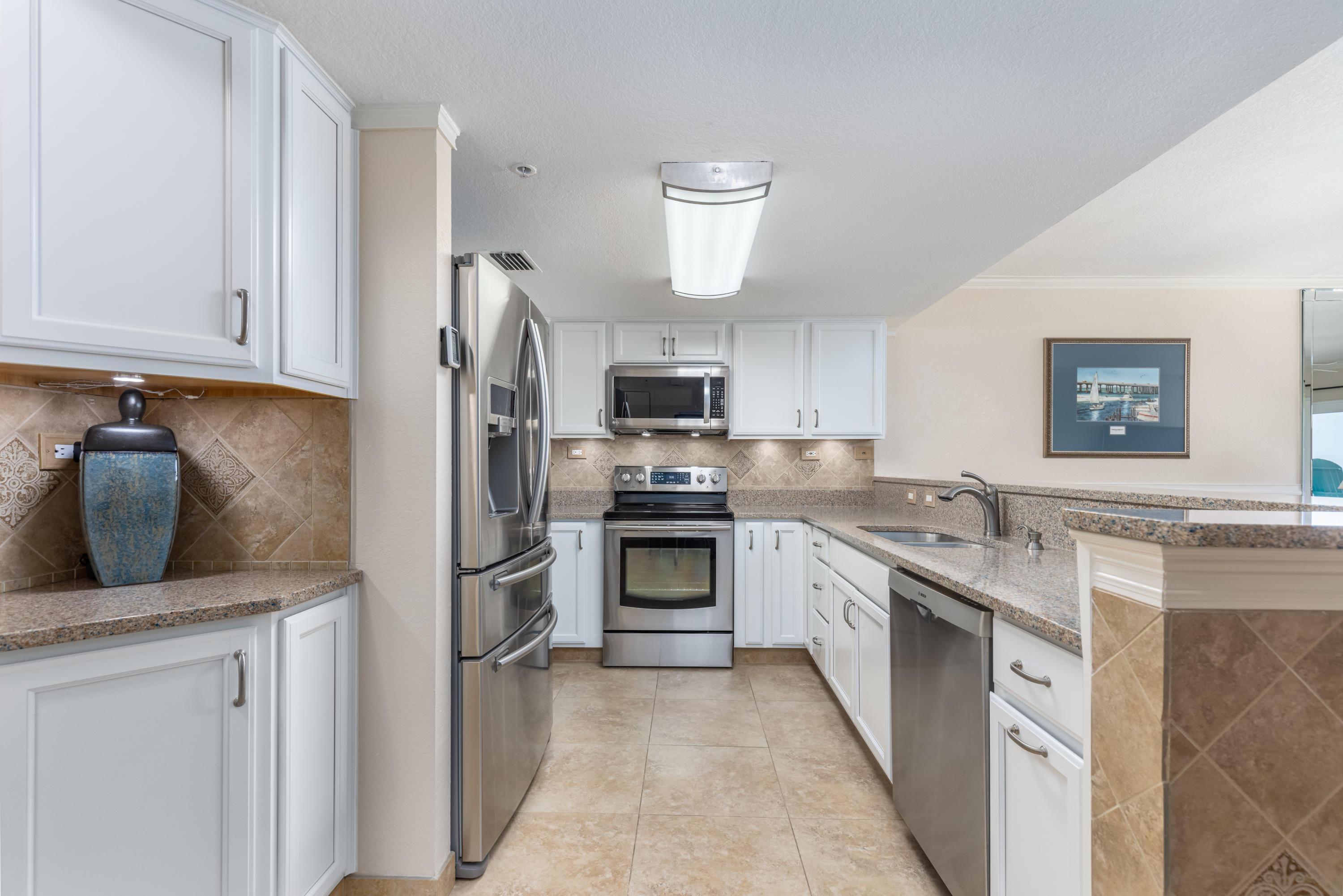 ISLANDER BEACH RESORT CONDO - Residential