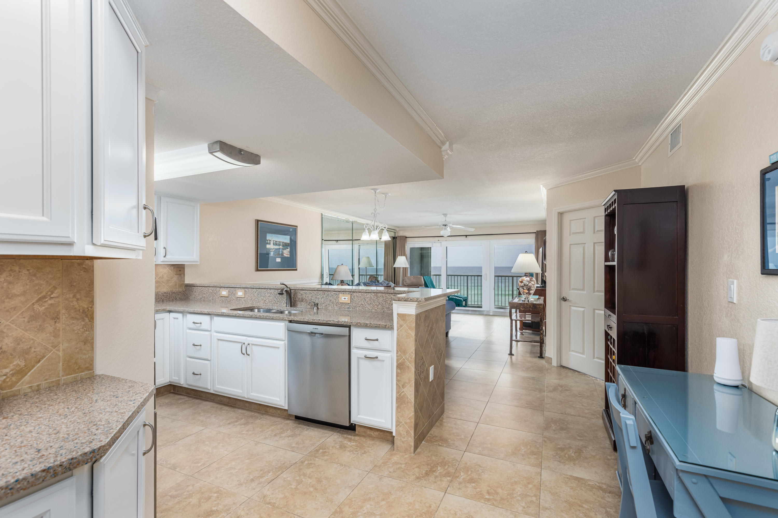 ISLANDER BEACH RESORT CONDO - Residential