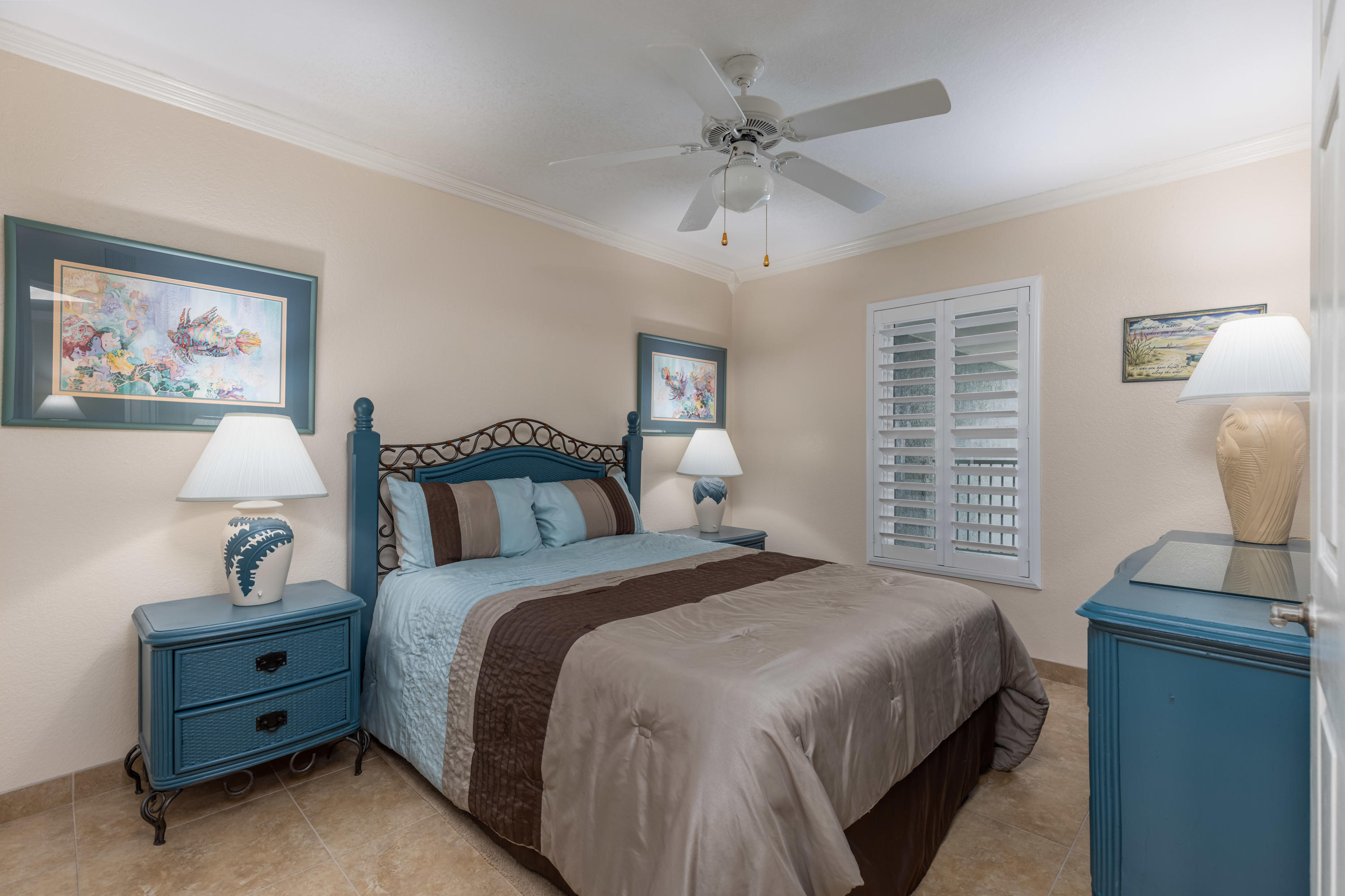 ISLANDER BEACH RESORT CONDO - Residential