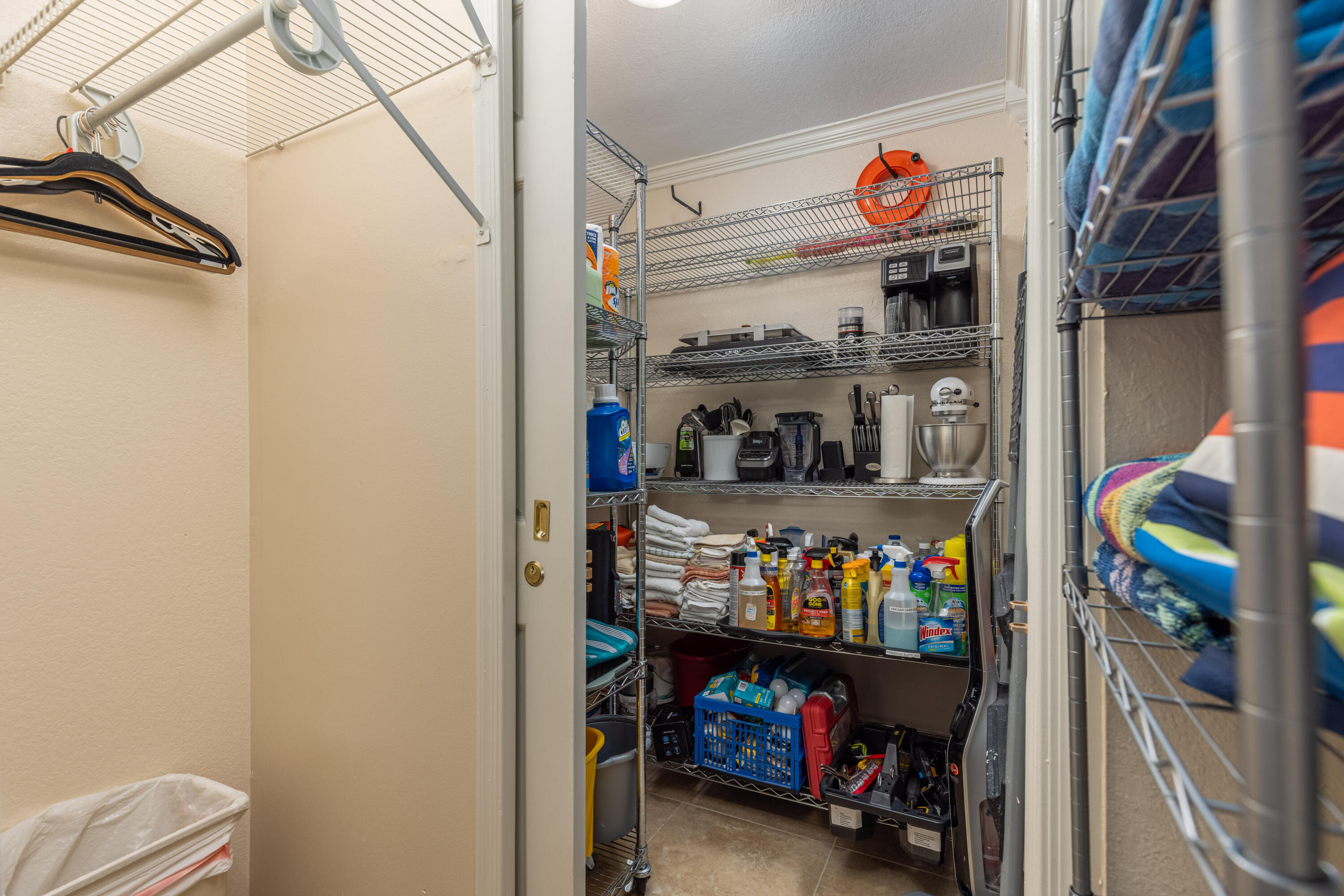 ISLANDER BEACH RESORT CONDO - Residential