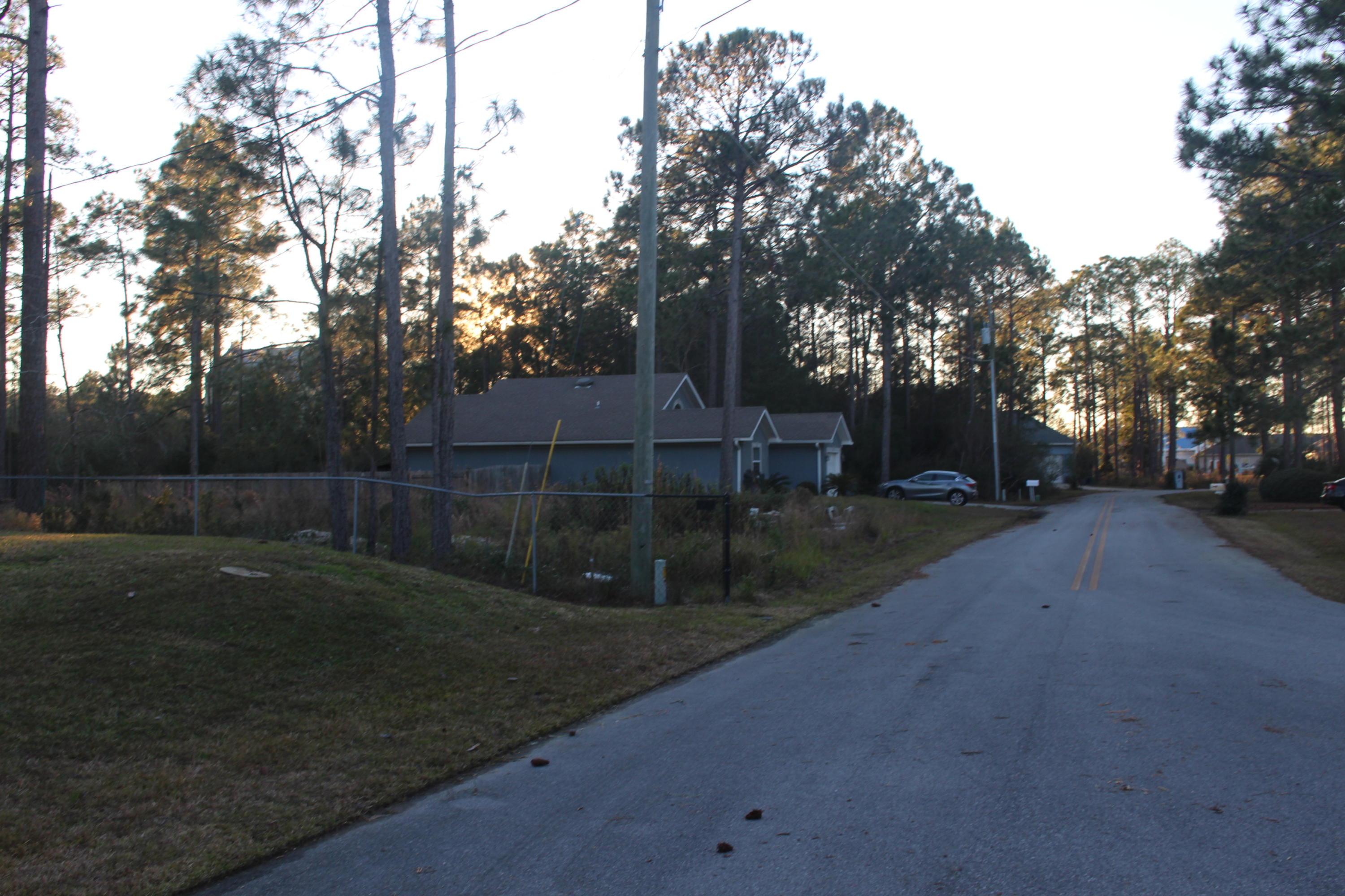 MONARCH ESTATES - Land