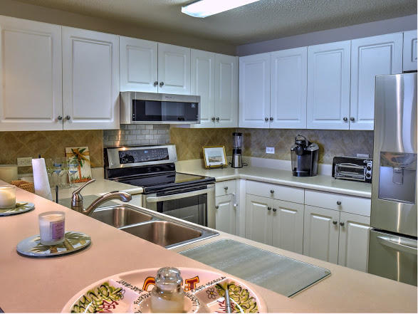 LEEWARD KEY - Residential