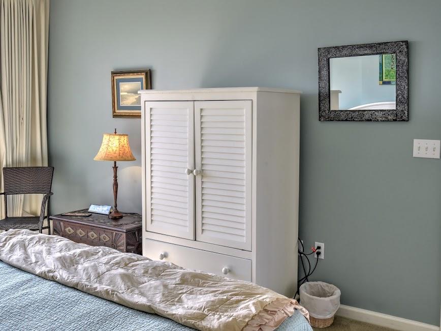 LEEWARD KEY - Residential