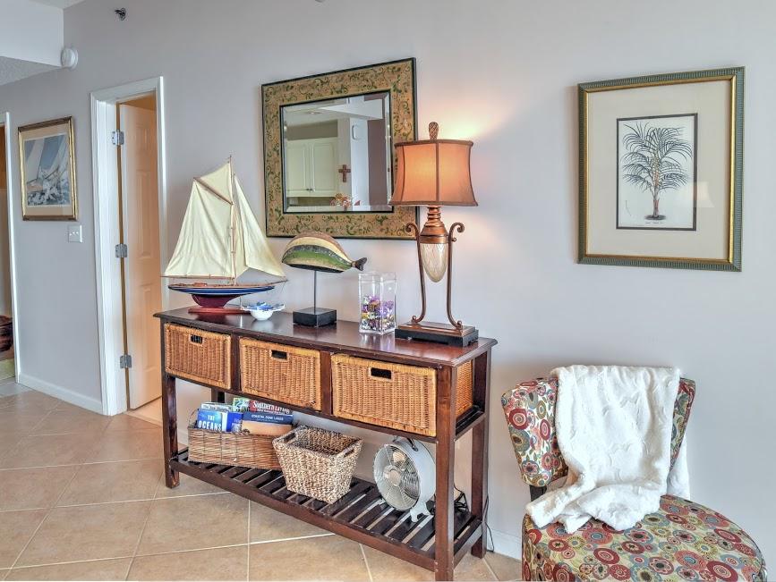 LEEWARD KEY - Residential