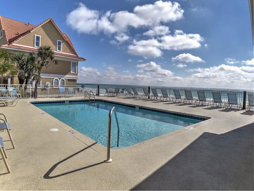 LEEWARD KEY - Residential