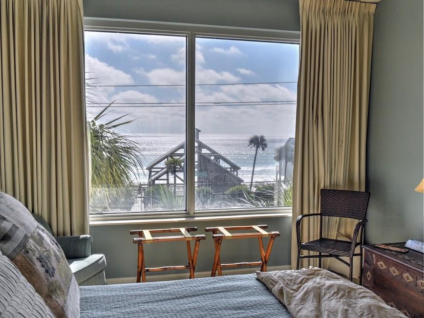 LEEWARD KEY - Residential