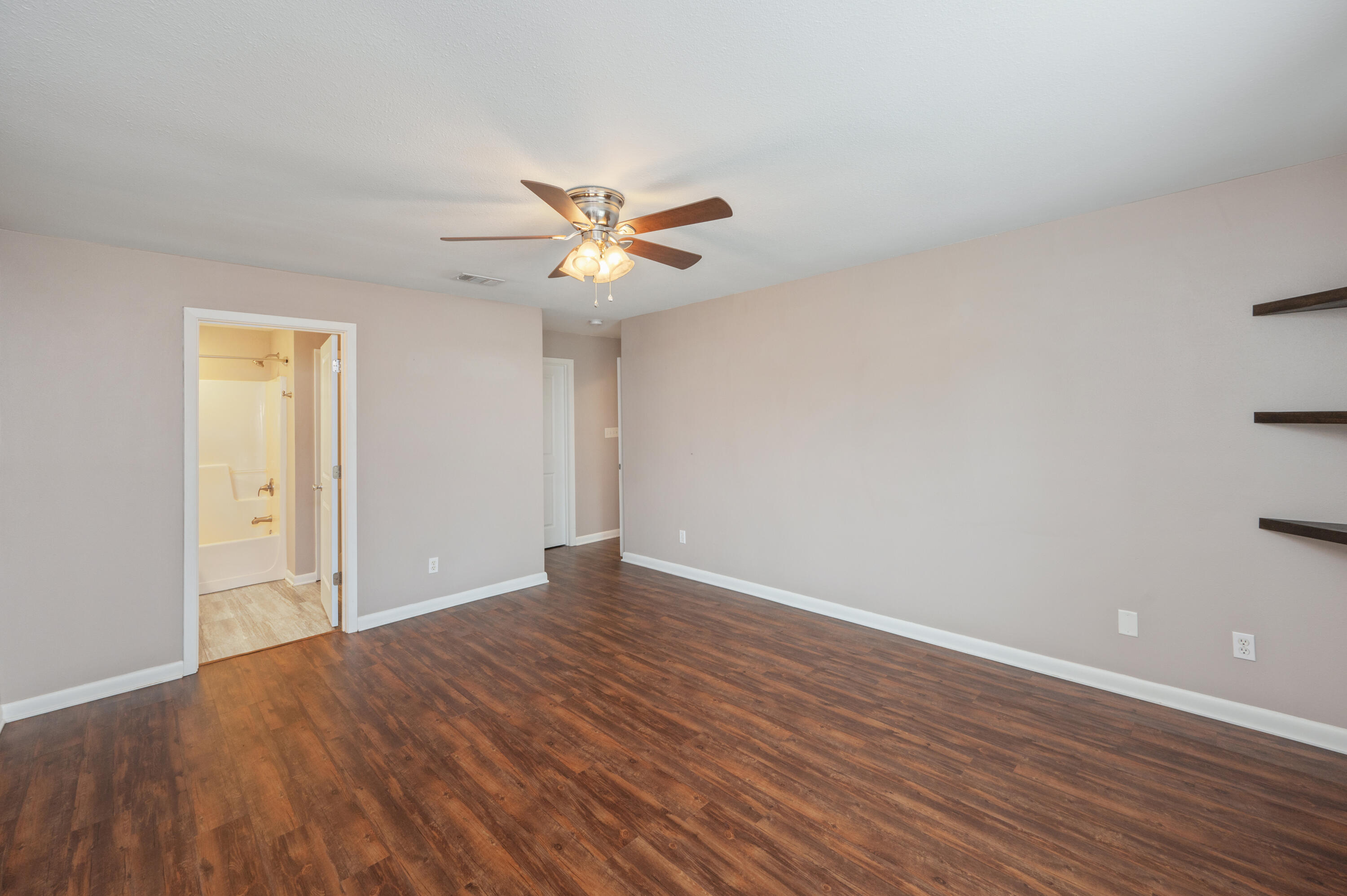 EASTWOOD 9TH ADDN - Residential