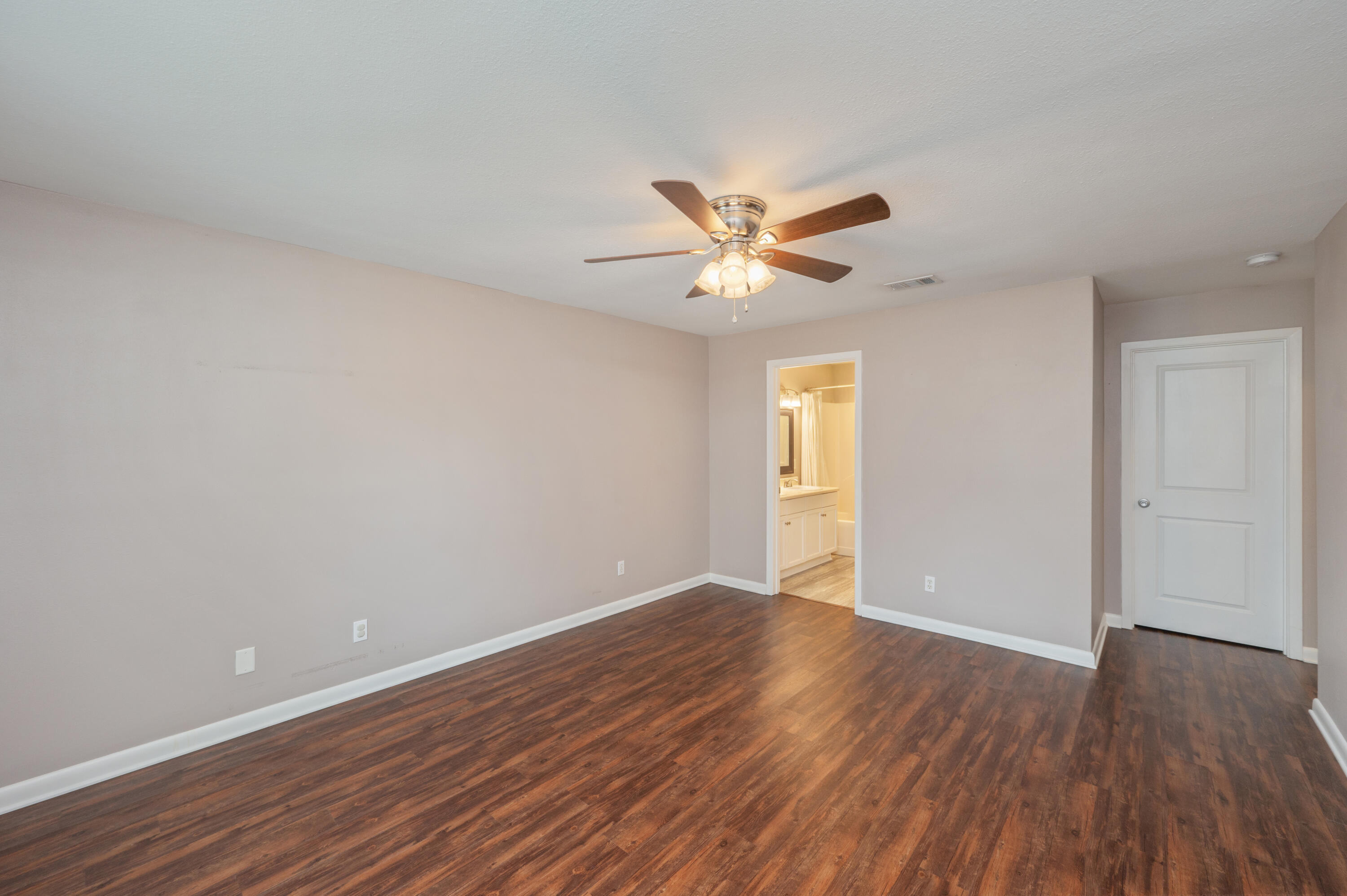 EASTWOOD 9TH ADDN - Residential