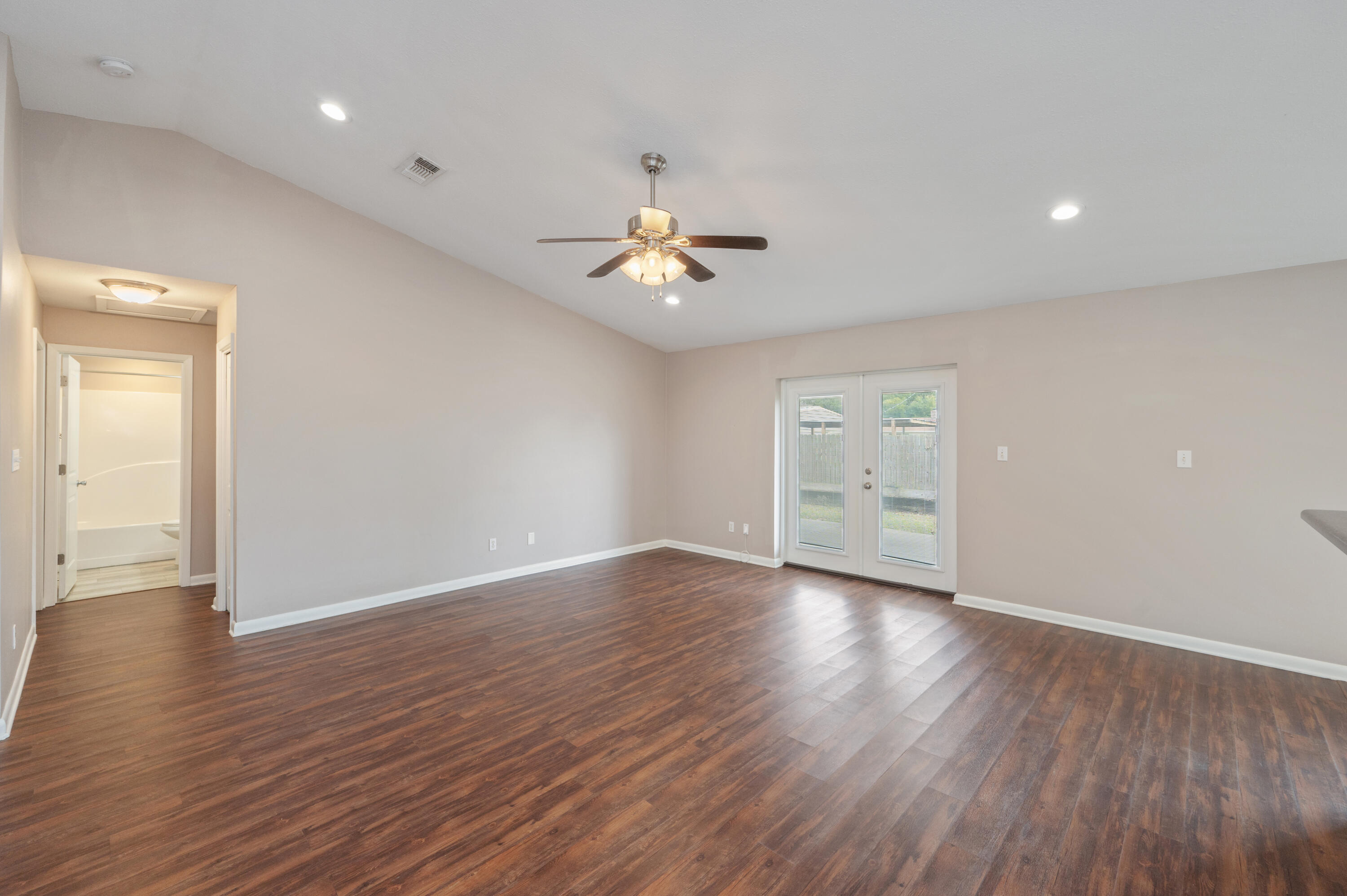 EASTWOOD 9TH ADDN - Residential