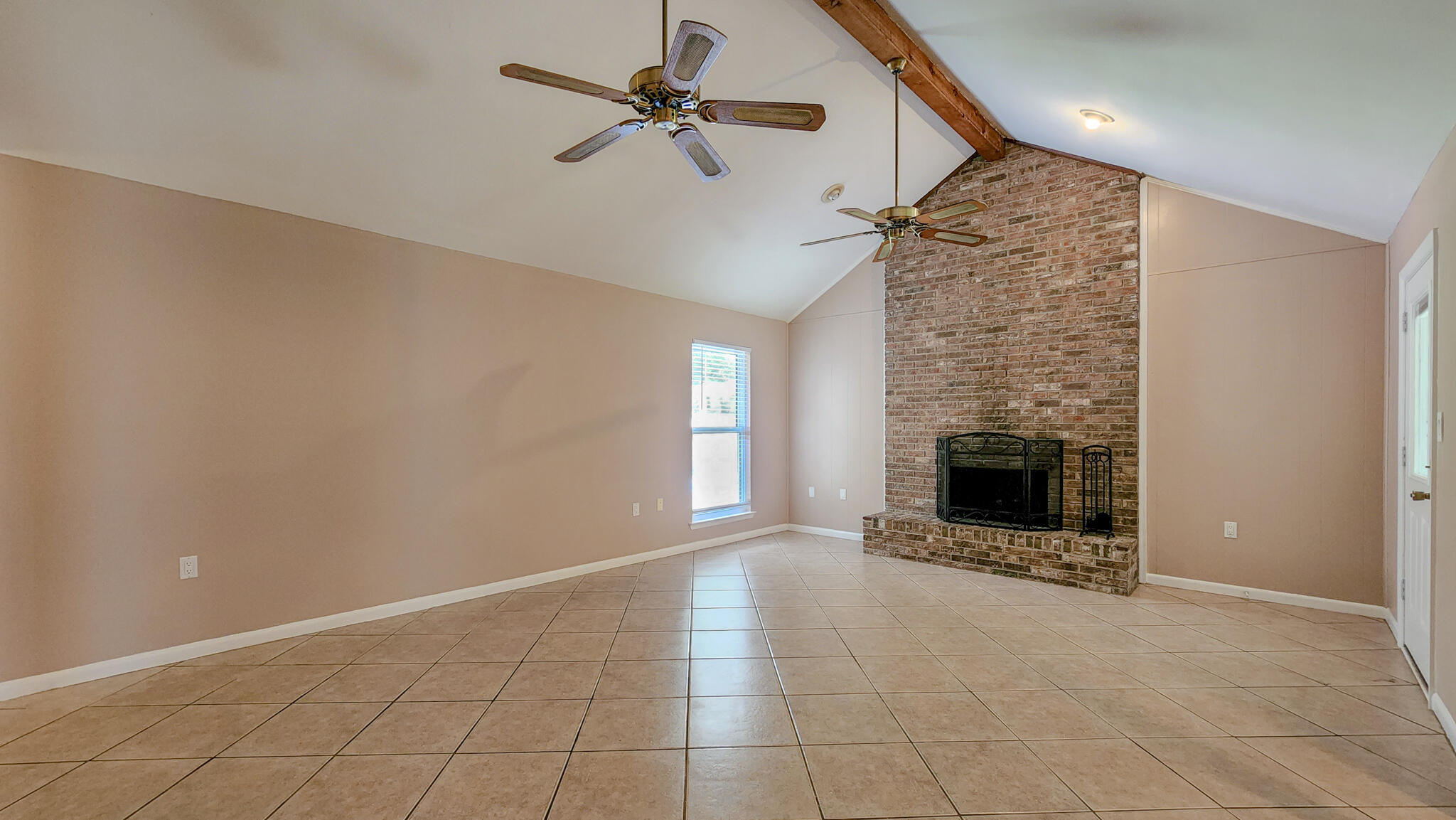 TANGLEWOOD S/D - Residential