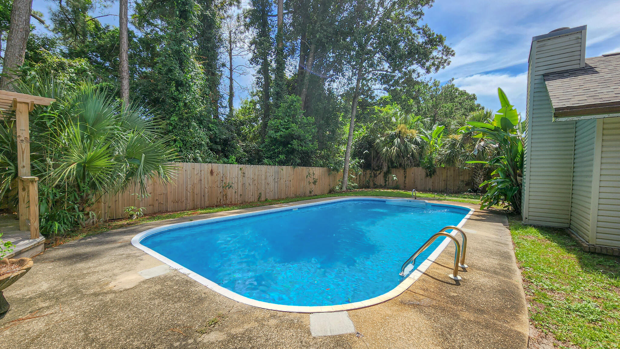 TANGLEWOOD S/D - Residential