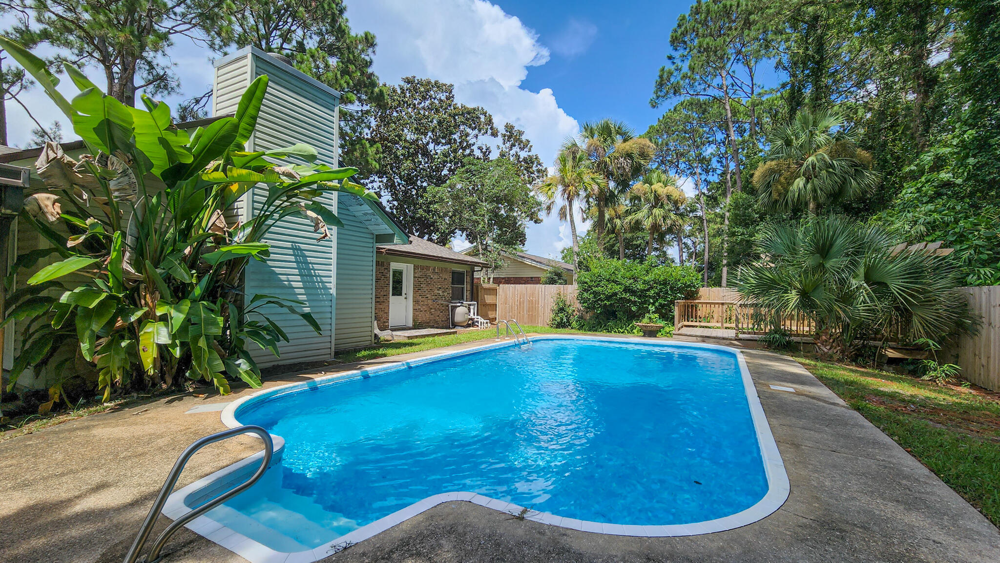 TANGLEWOOD S/D - Residential