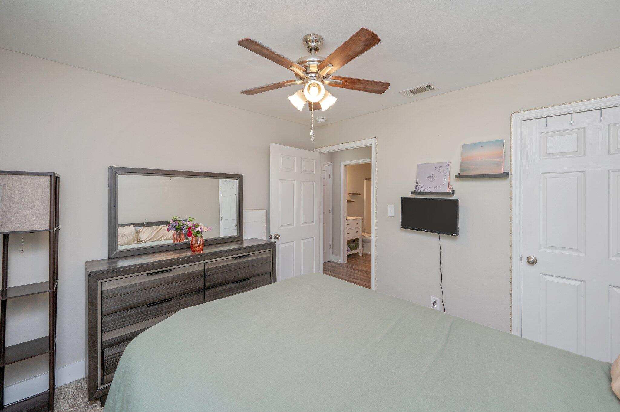 OAKWOOD HILLS UNIT 1 - Residential
