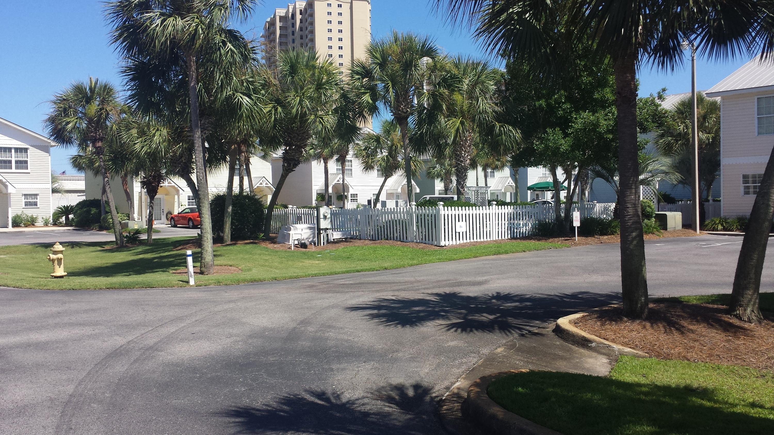 SUMMERLAKE T/H - Residential