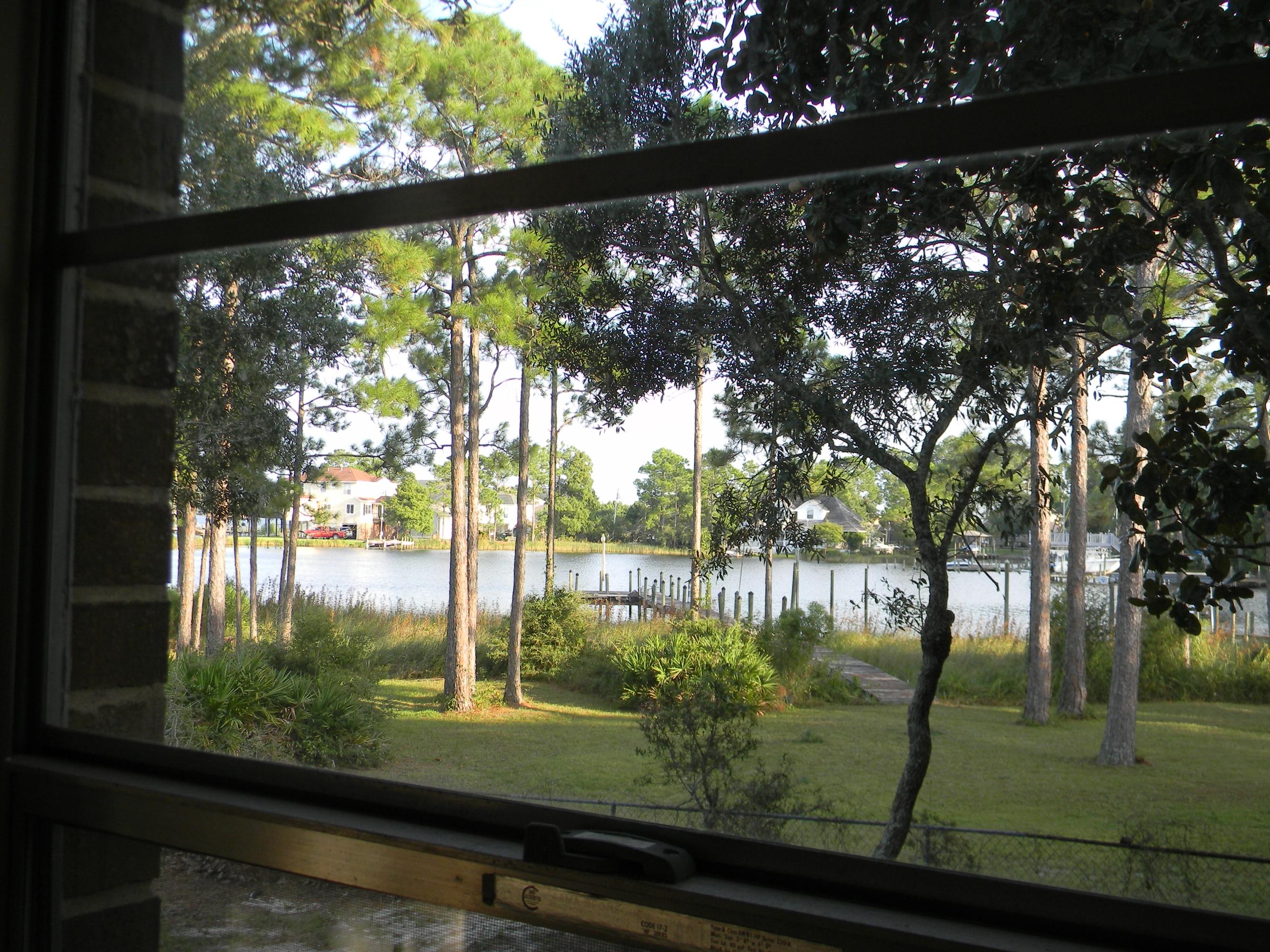 VAN HOUTEN S/D - Residential