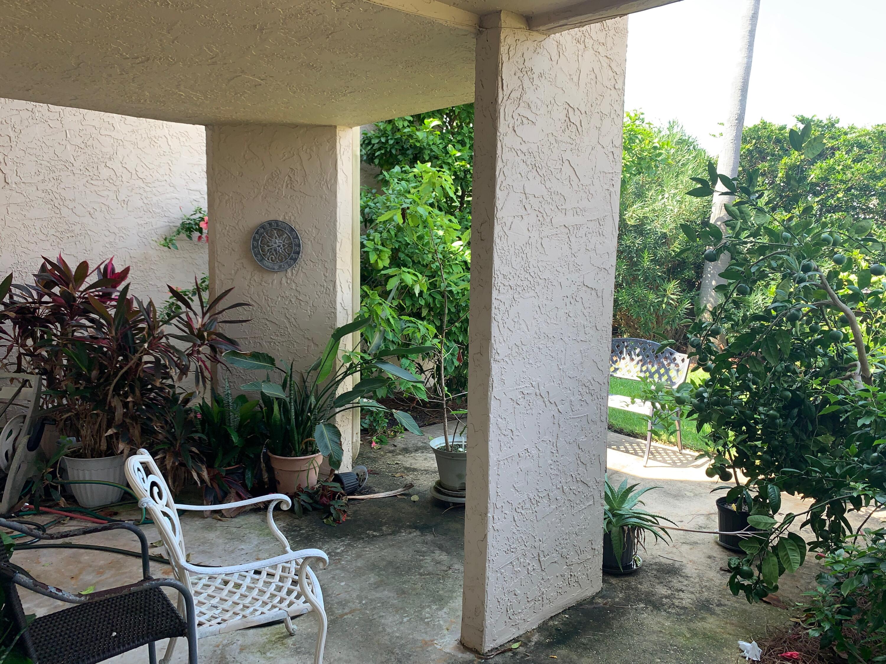 SHORELINE GARDENS T/H - Residential