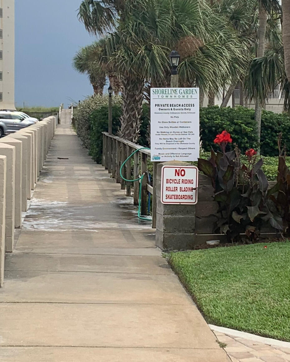 SHORELINE GARDENS T/H - Residential