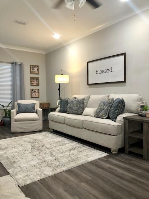 VERANDAS AT FREEPORT - Residential Lease