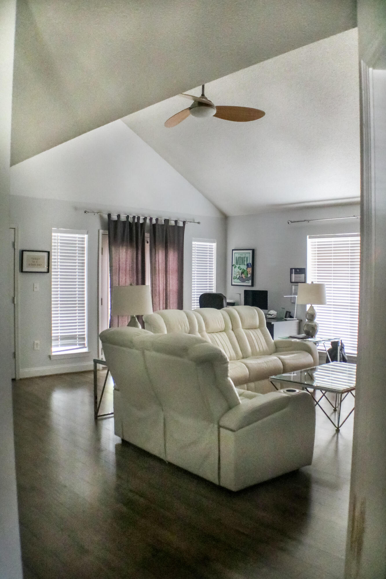 MARSH HARBOR - Residential