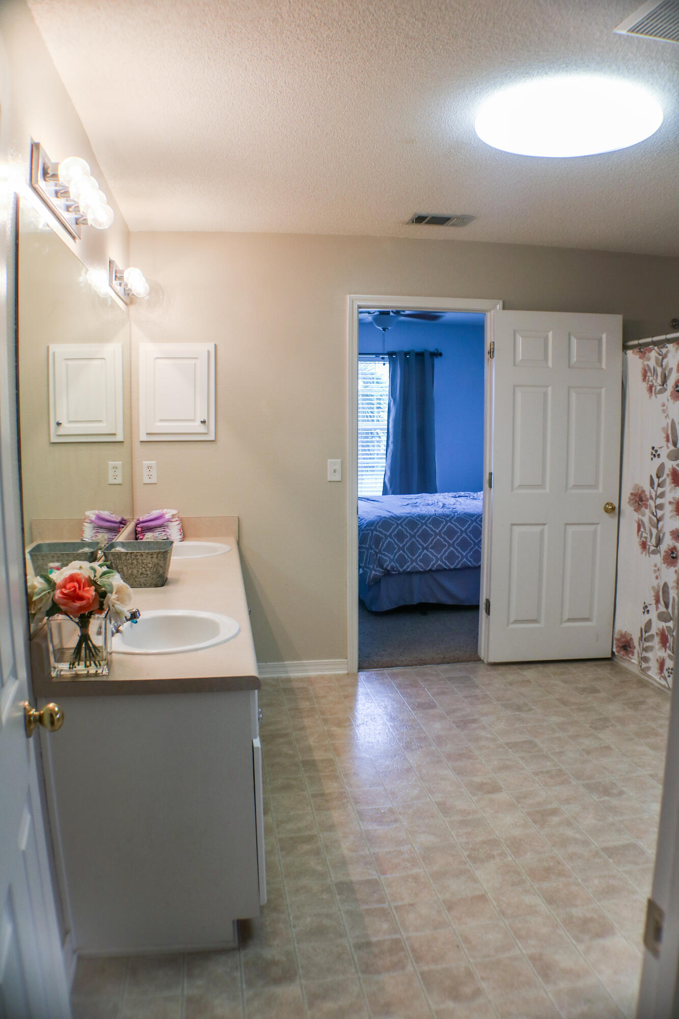 MARSH HARBOR - Residential