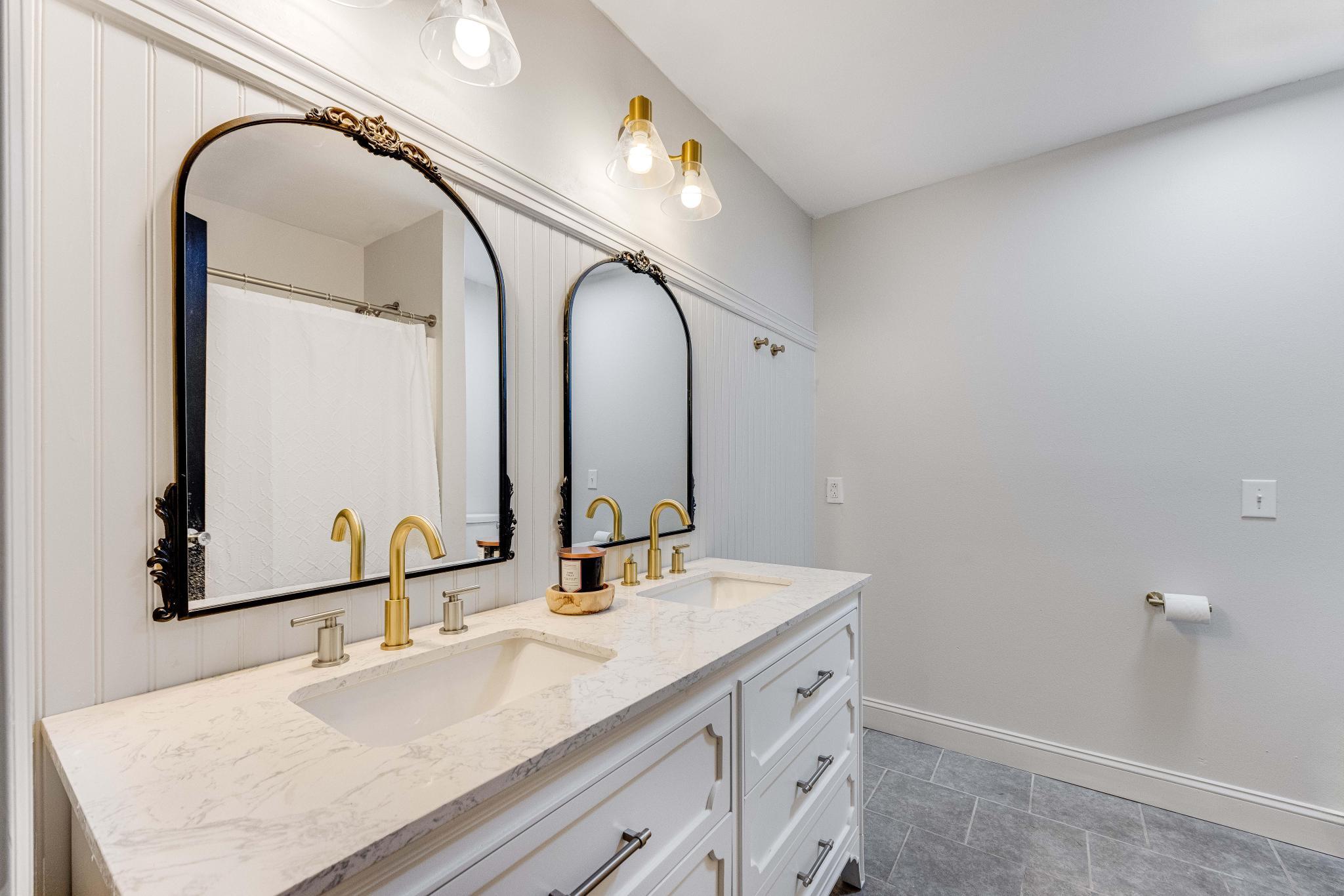 CORONADO VILLAGE - Residential