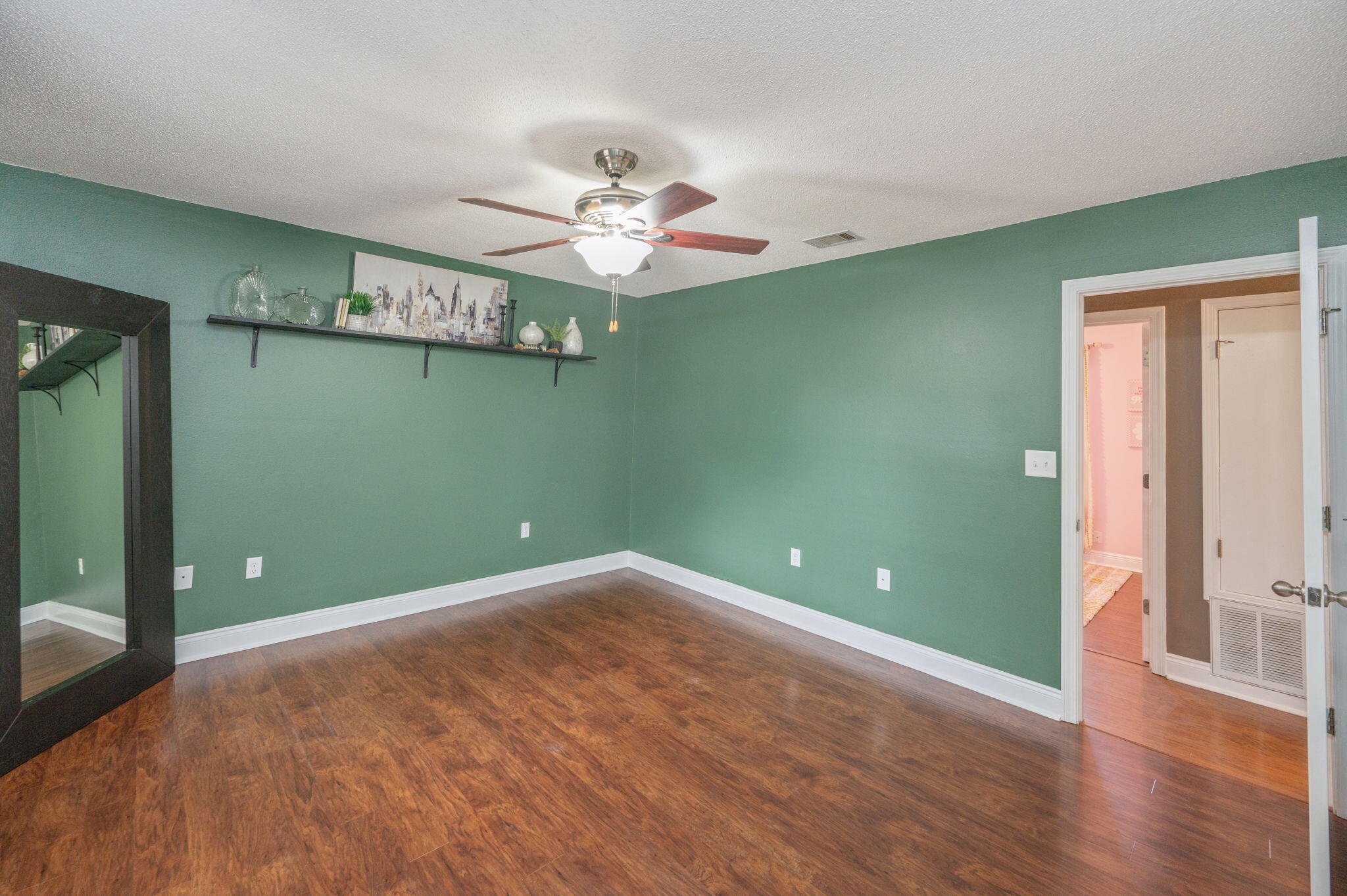 BEACONS BEND SOUTH - Residential