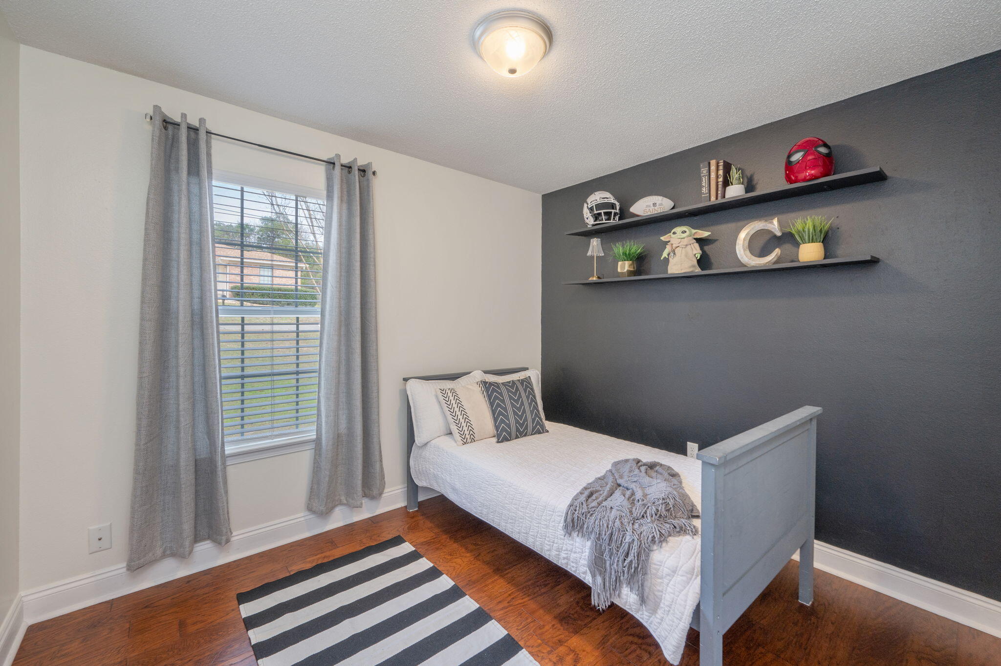 BEACONS BEND SOUTH - Residential