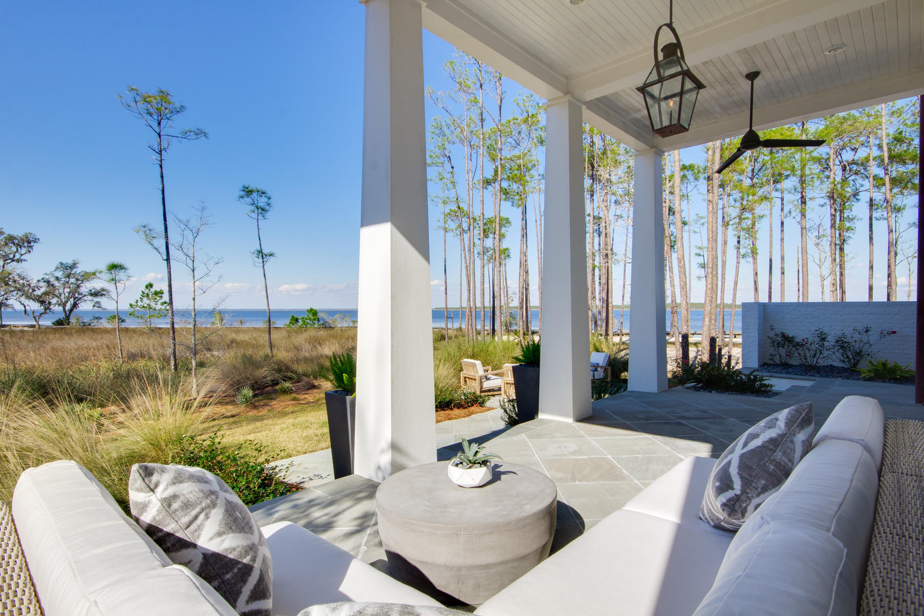 CHURCHILL OAKS - Residential