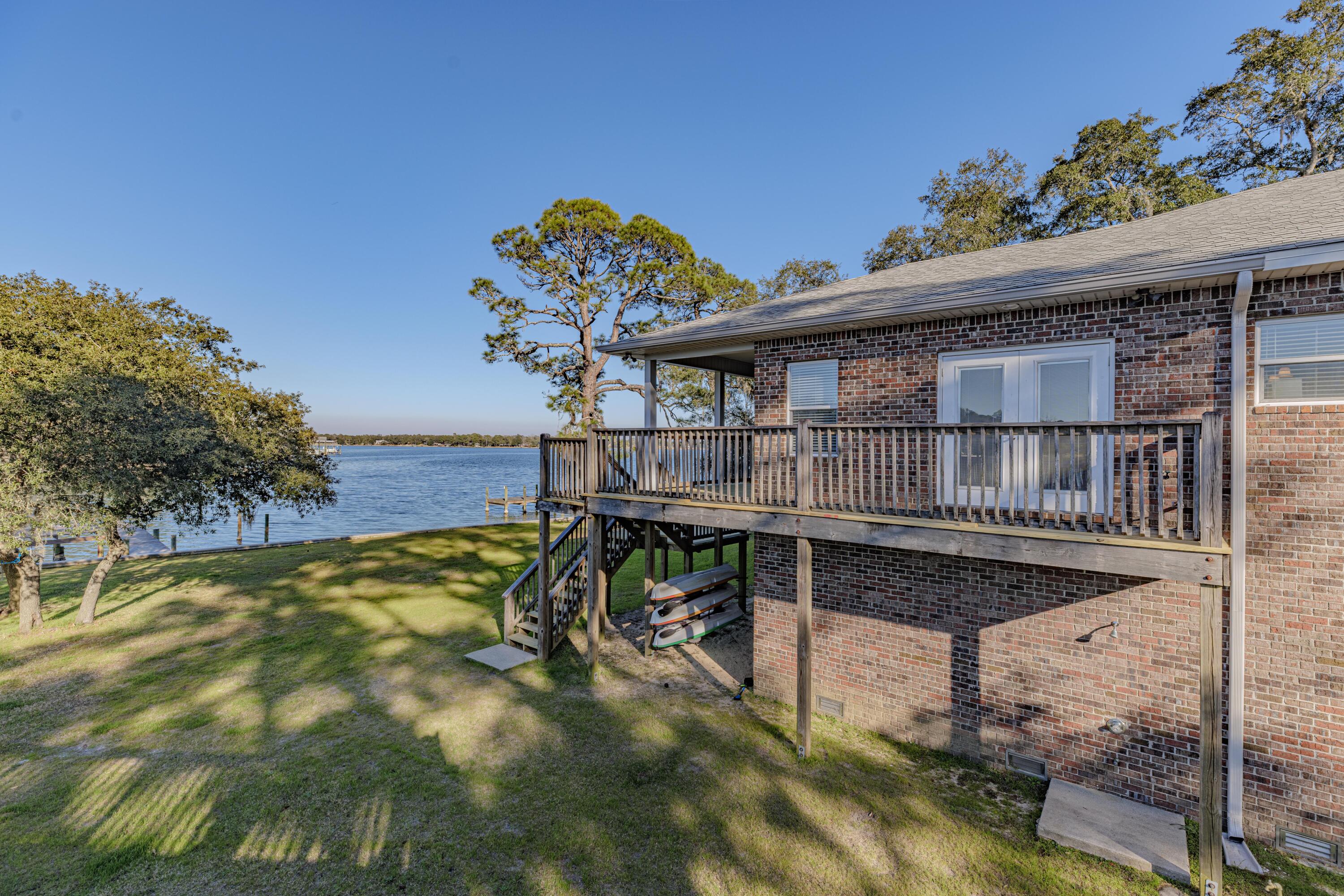 WATERS BEACH S/D LOTS 11 & 12 BLK 2 - Residential