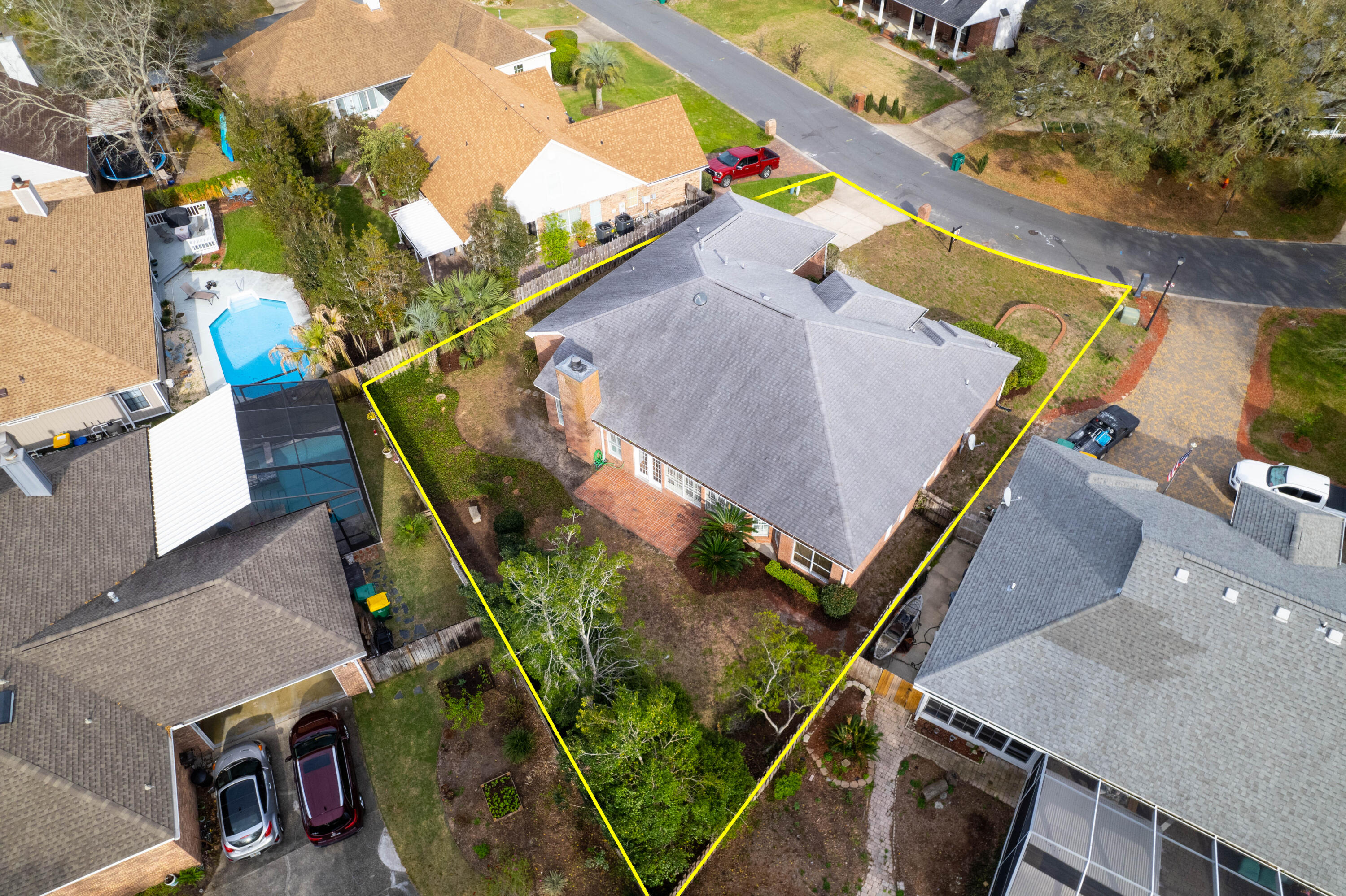 LAKE POINTE - Residential