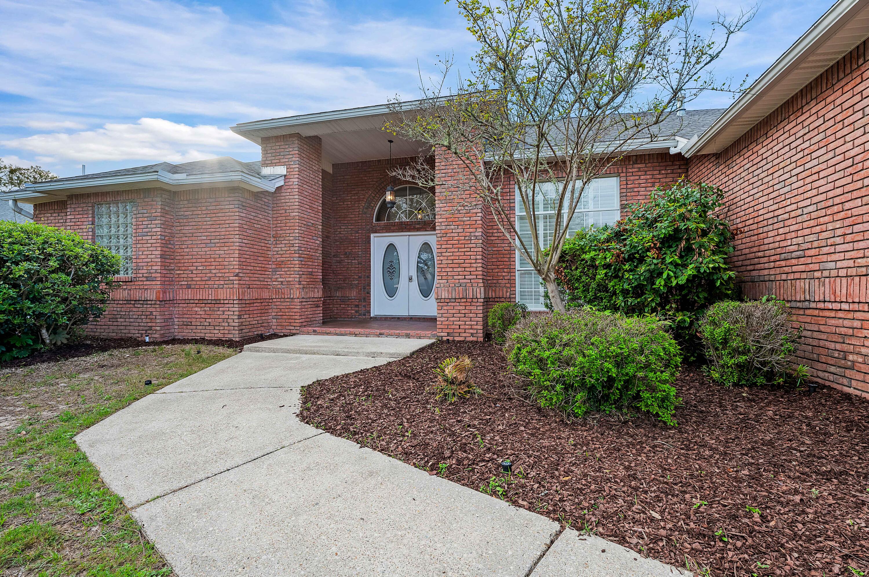 LAKE POINTE - Residential