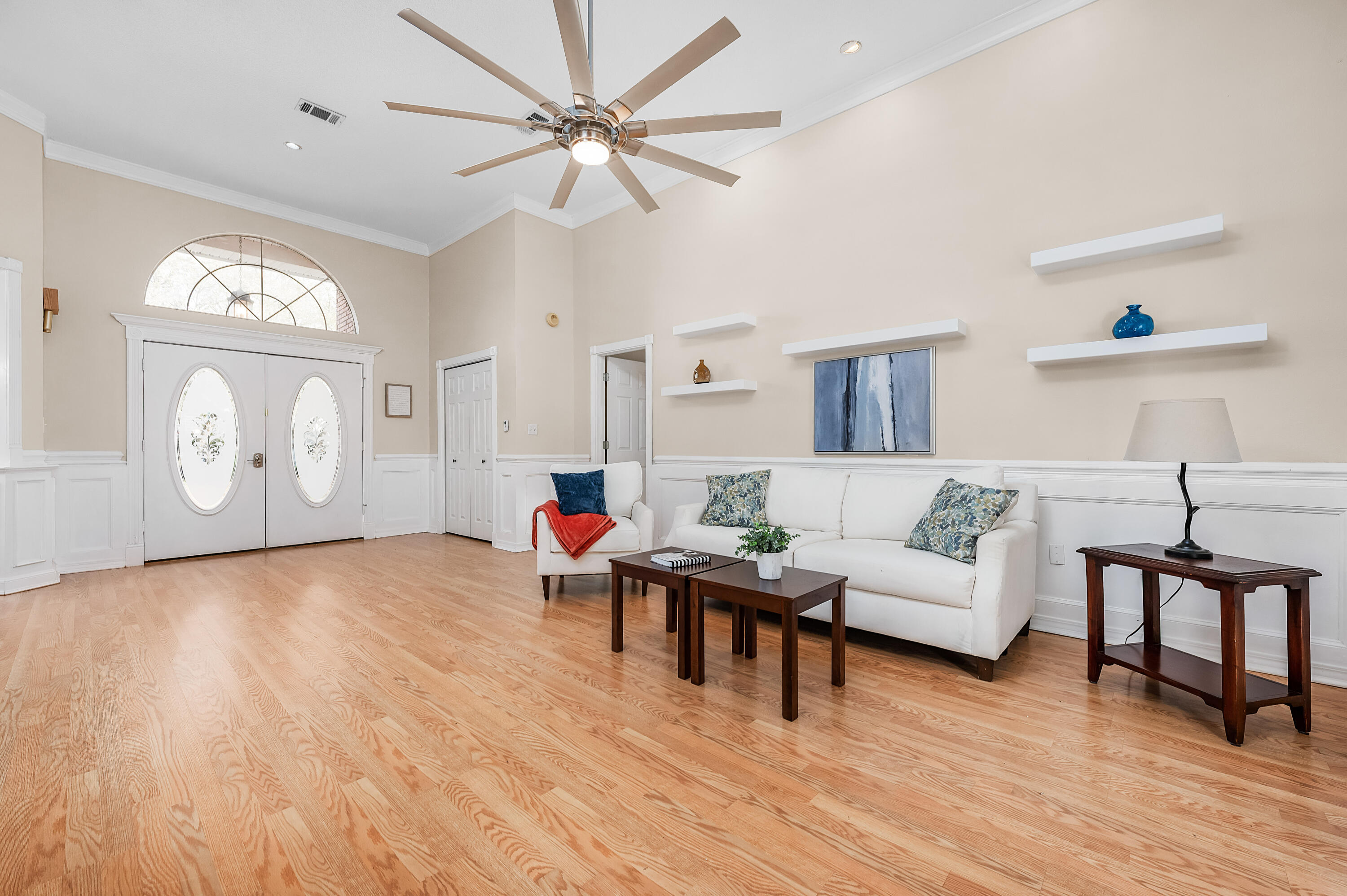 LAKE POINTE - Residential