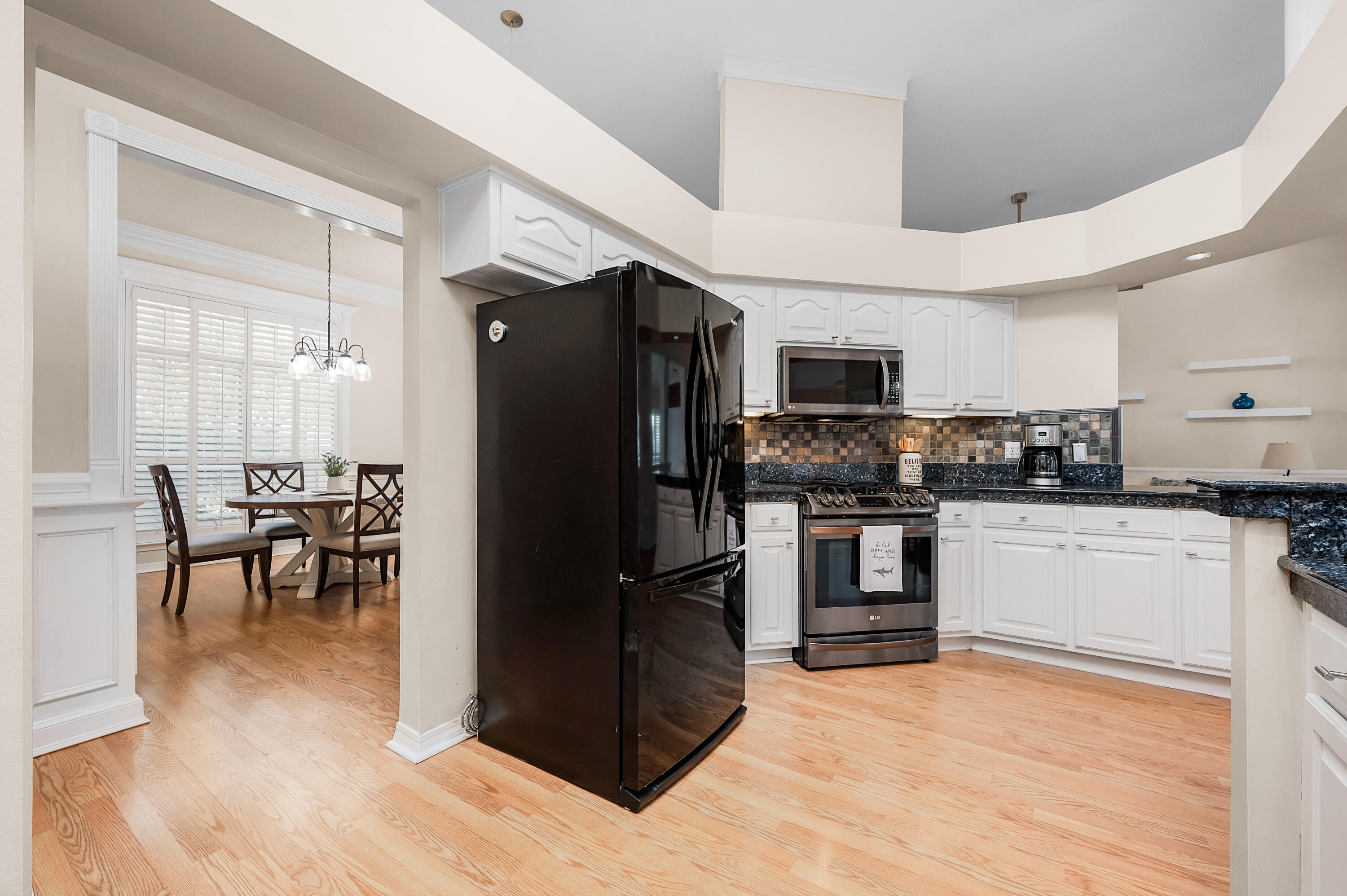 LAKE POINTE - Residential