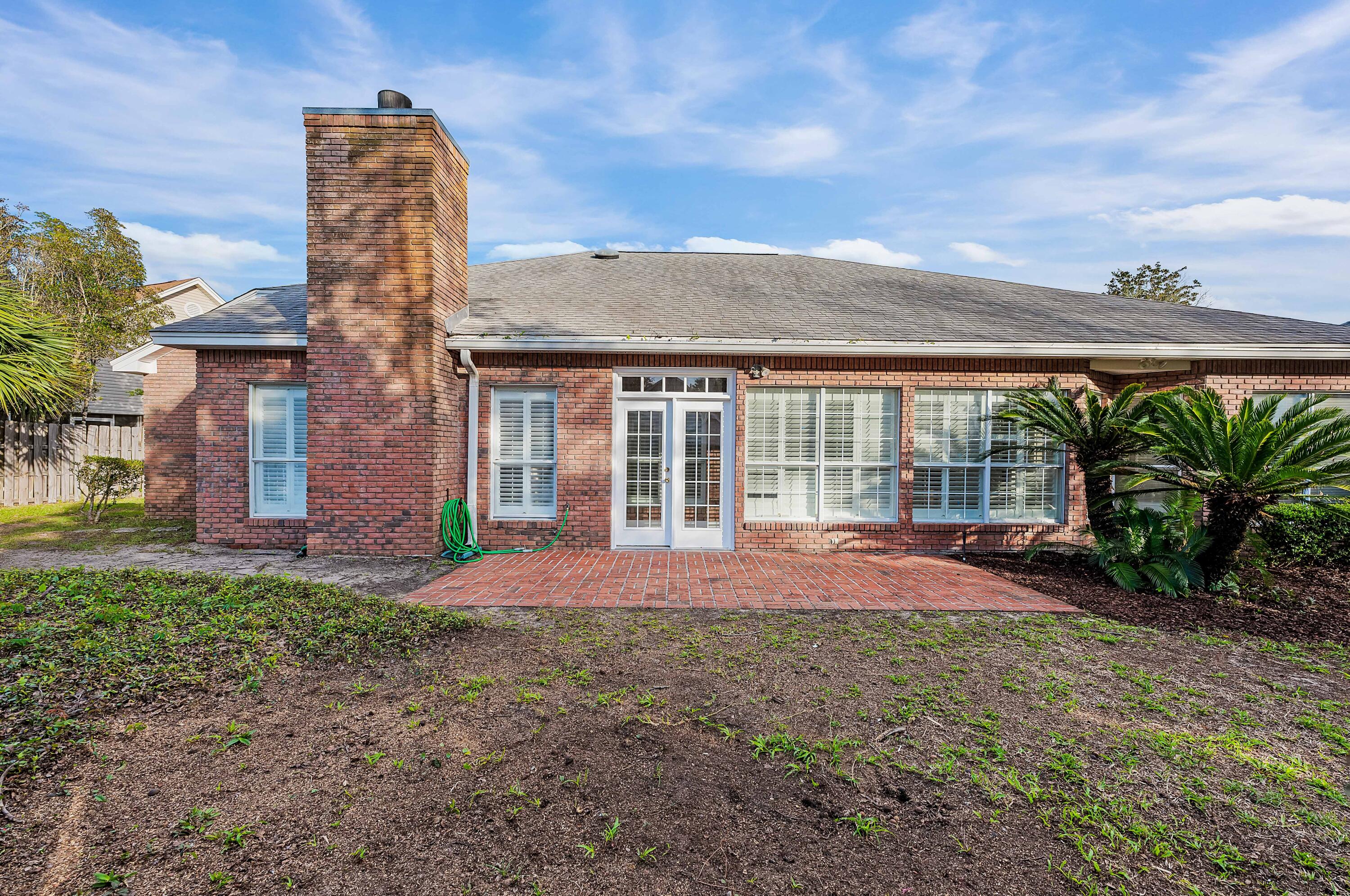 LAKE POINTE - Residential