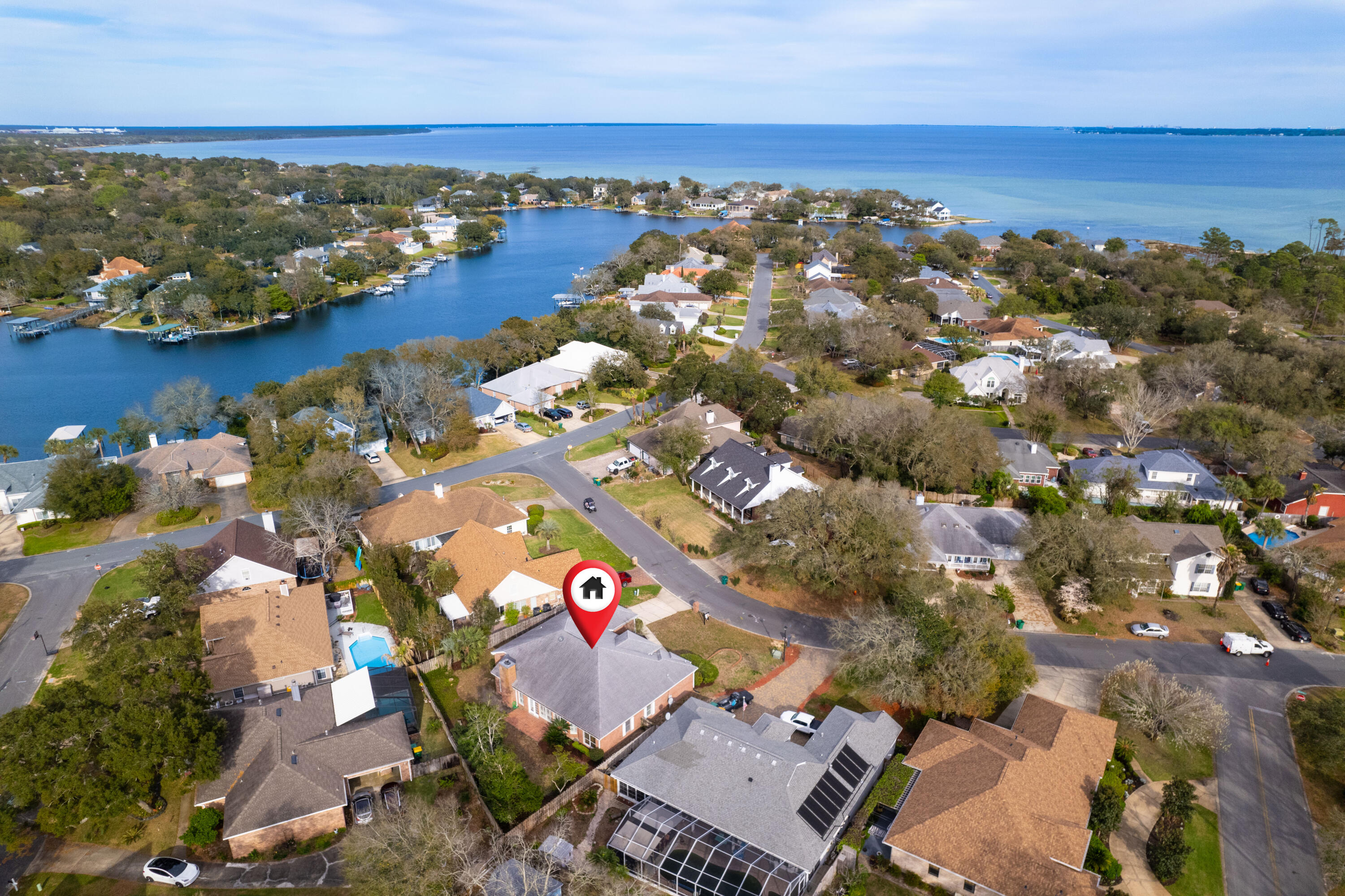 LAKE POINTE - Residential