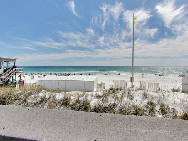 SEASCAPE CONDO GARDEN VILLA - Residential