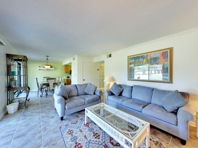 SEASCAPE CONDO GARDEN VILLA - Residential