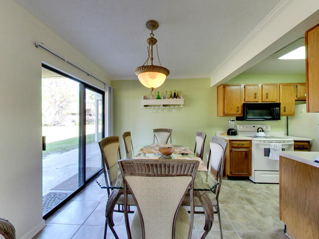 SEASCAPE CONDO GARDEN VILLA - Residential