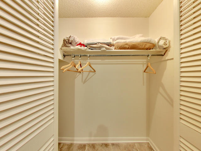 SEASCAPE CONDO GARDEN VILLA - Residential