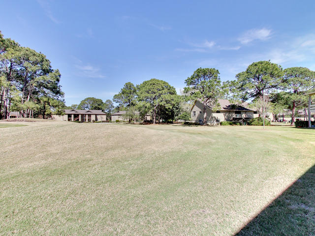 SEASCAPE CONDO GARDEN VILLA - Residential