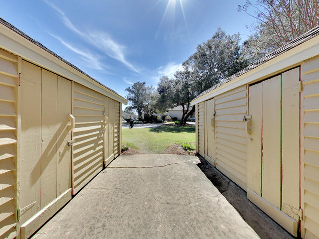 SEASCAPE CONDO GARDEN VILLA - Residential