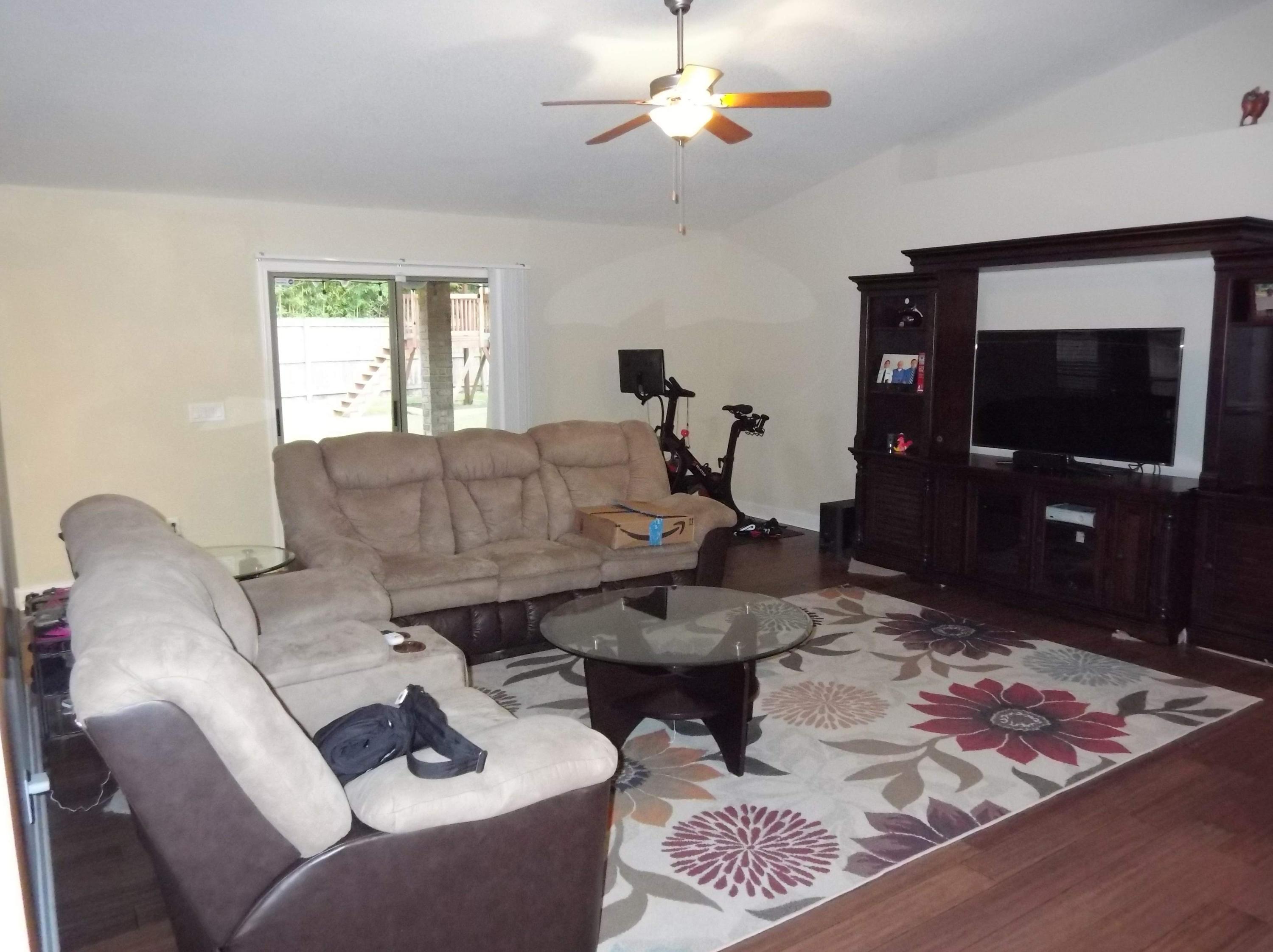 LA MESA AT HIDDEN CREEK - Residential