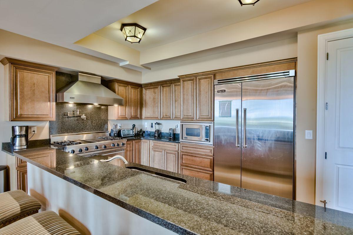 SANCTUARY BY THE SEA CONDO - Residential