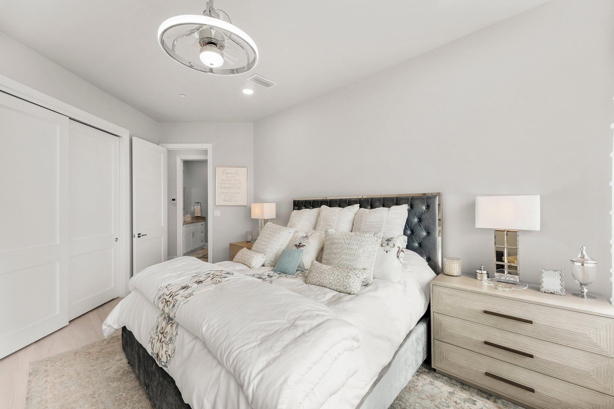 DESTIN YACHT CLUB - Residential
