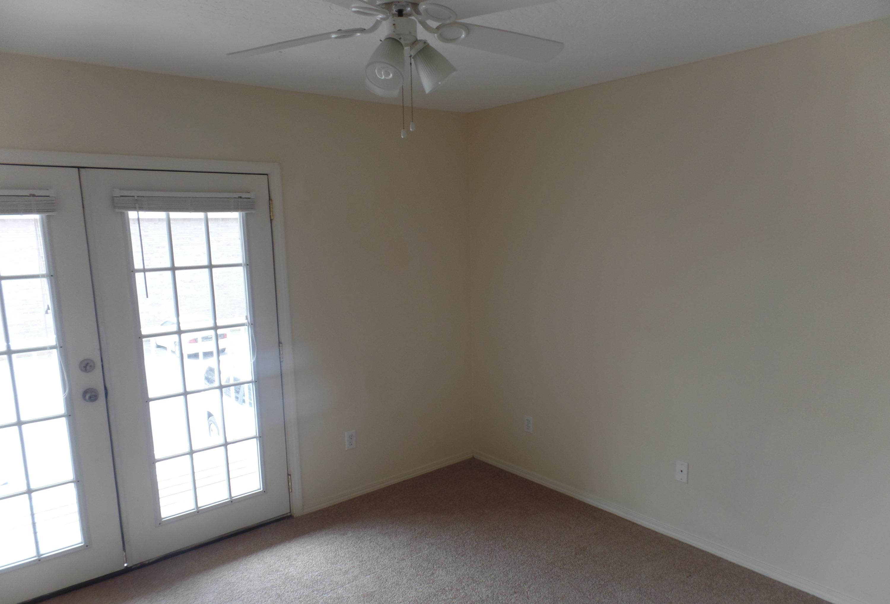 SHAY LIN T/H - Residential